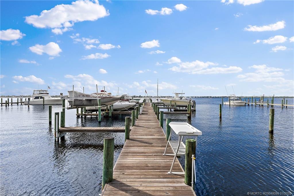 625 NW North River Drive 105