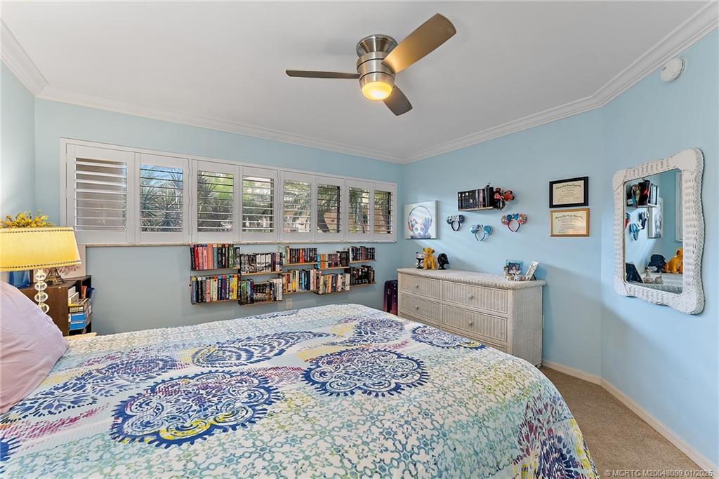 625 NW North River Drive 105