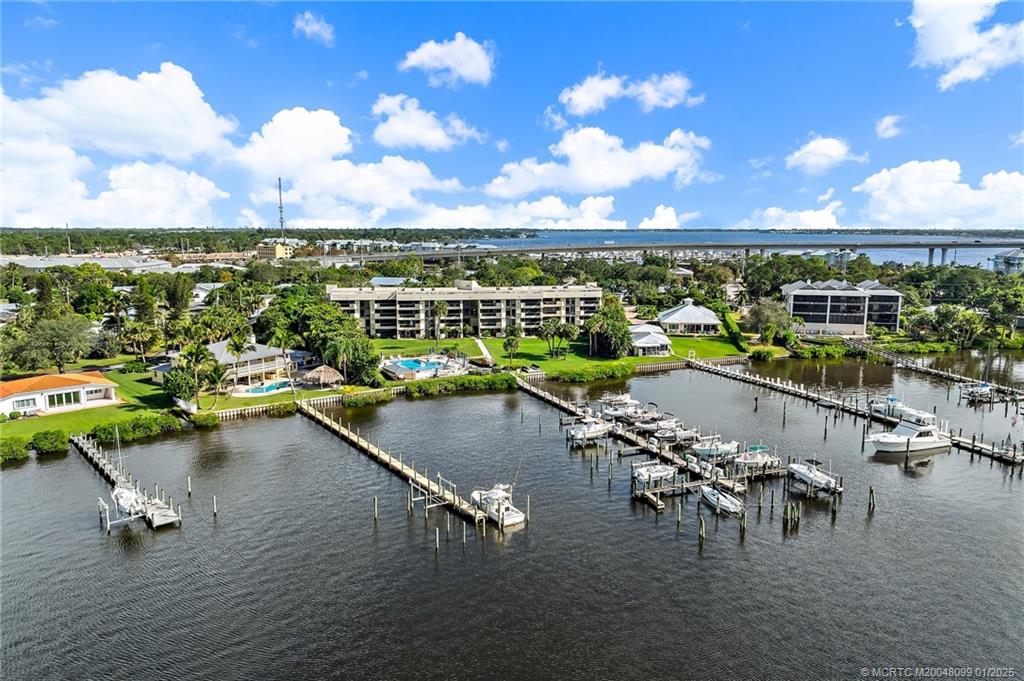 625 NW North River Drive 105