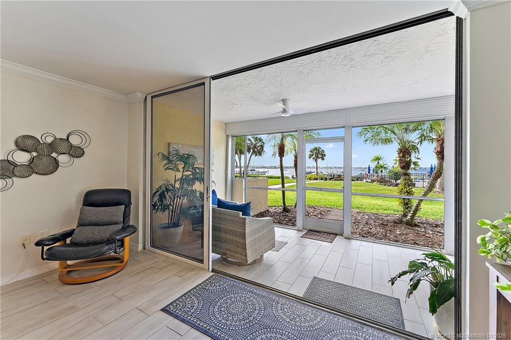 625 NW North River Drive 105