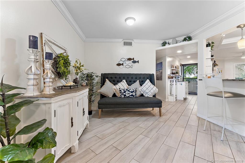 625 NW North River Drive 105