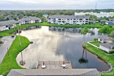 6255 Mirror Lake Ct 6255