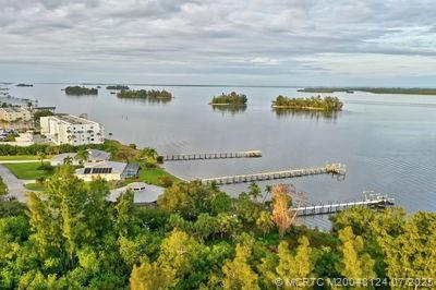 6255 Mirror Lake Ct 6255