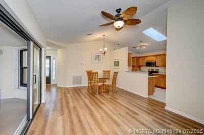 6255 Mirror Lake Ct 6255