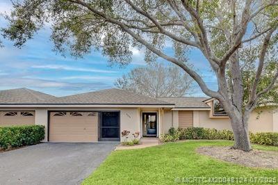 6255 Mirror Lake Ct 6255