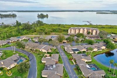 6255 Mirror Lake Ct 6255