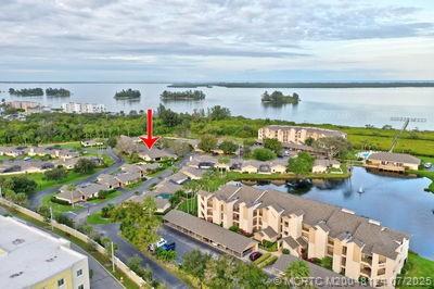 6255 Mirror Lake Ct 6255