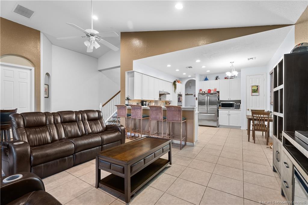 1365 SE Fleming Way