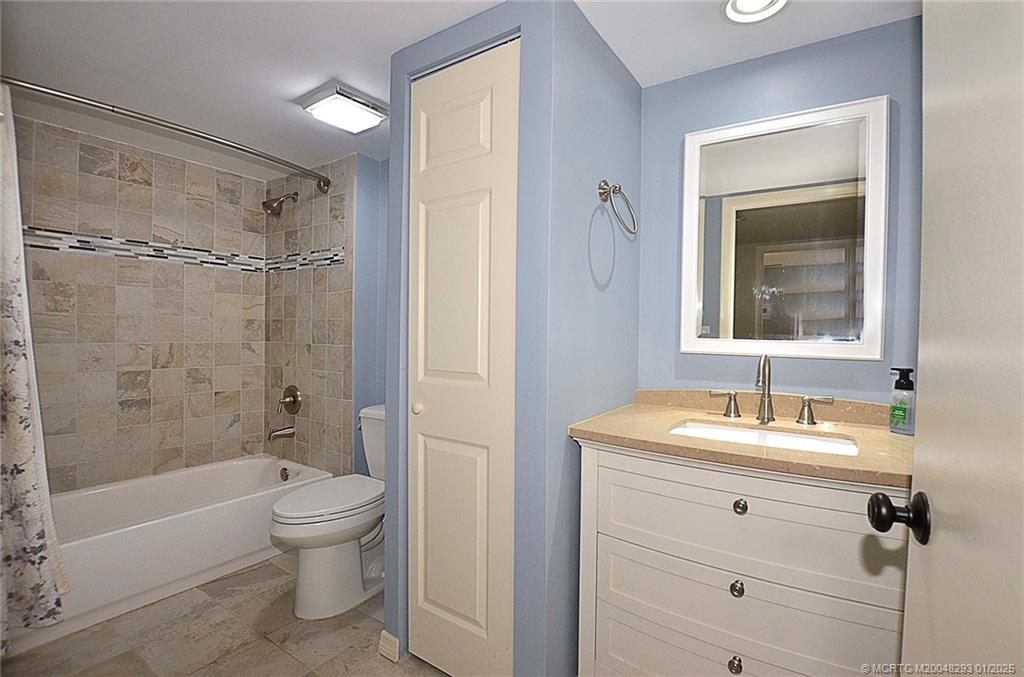 6204 SE Riverboat Drive 942