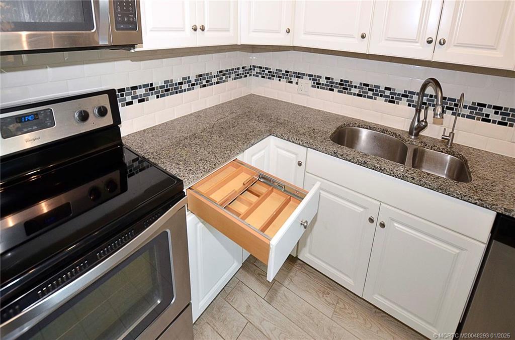 6204 SE Riverboat Drive 942