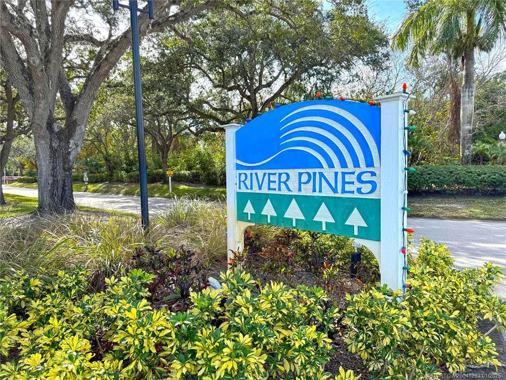 6204 SE Riverboat Drive 942