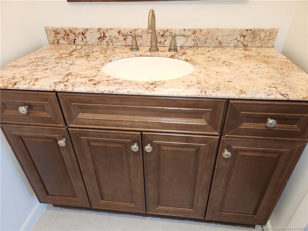 1900 S Kanner Highway 9-202