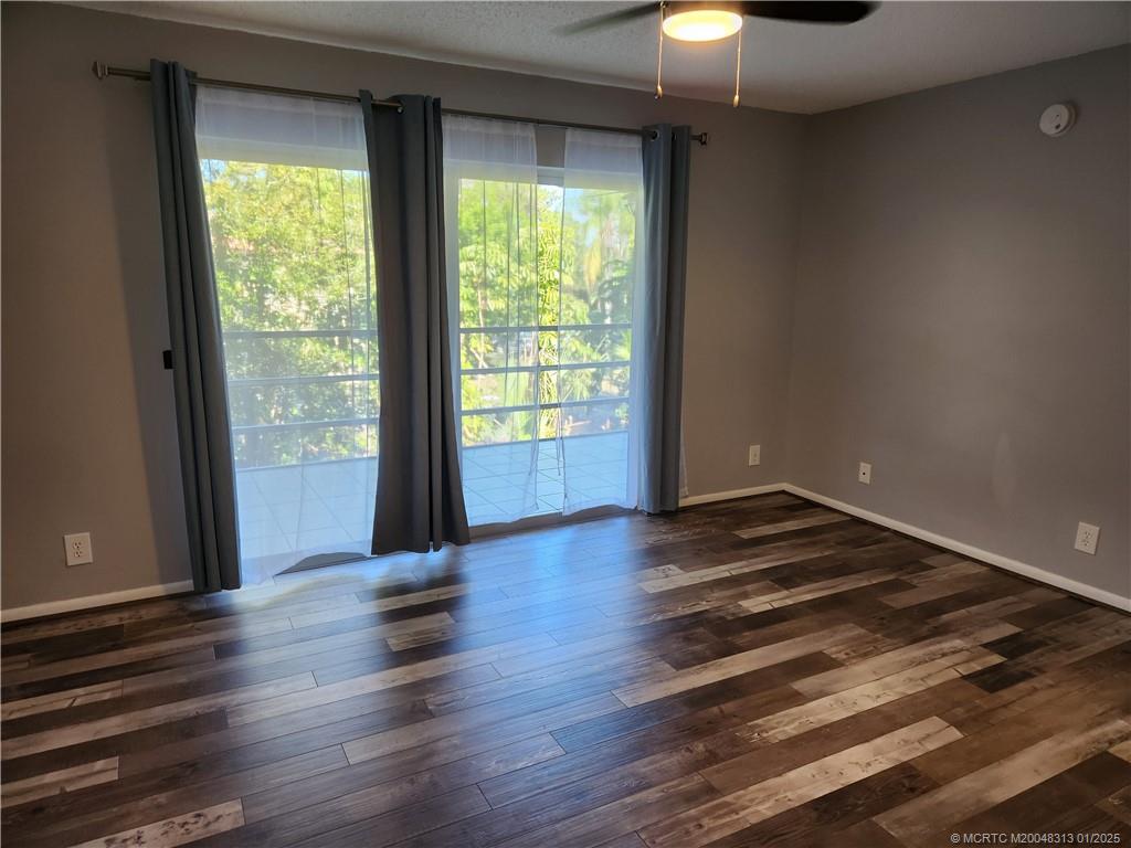 1900 S Kanner Highway 9-202