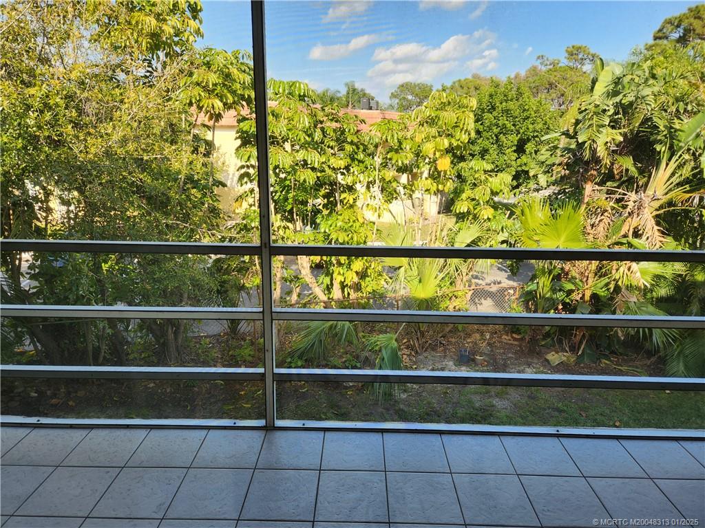 1900 S Kanner Highway 9-202