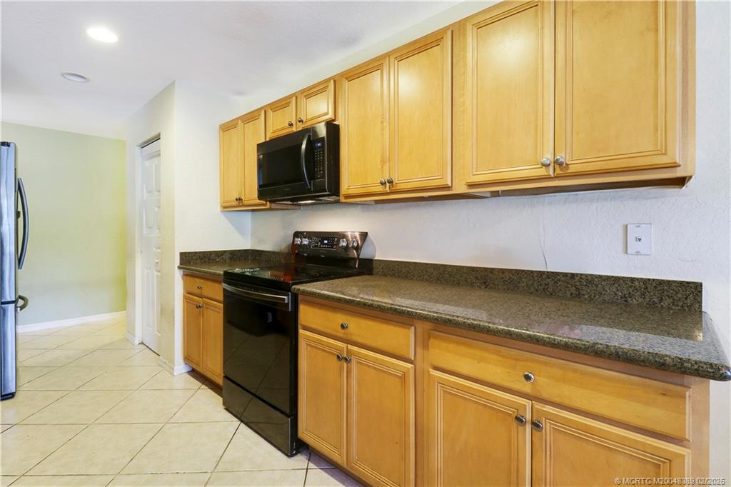 5711 SE Graham Drive