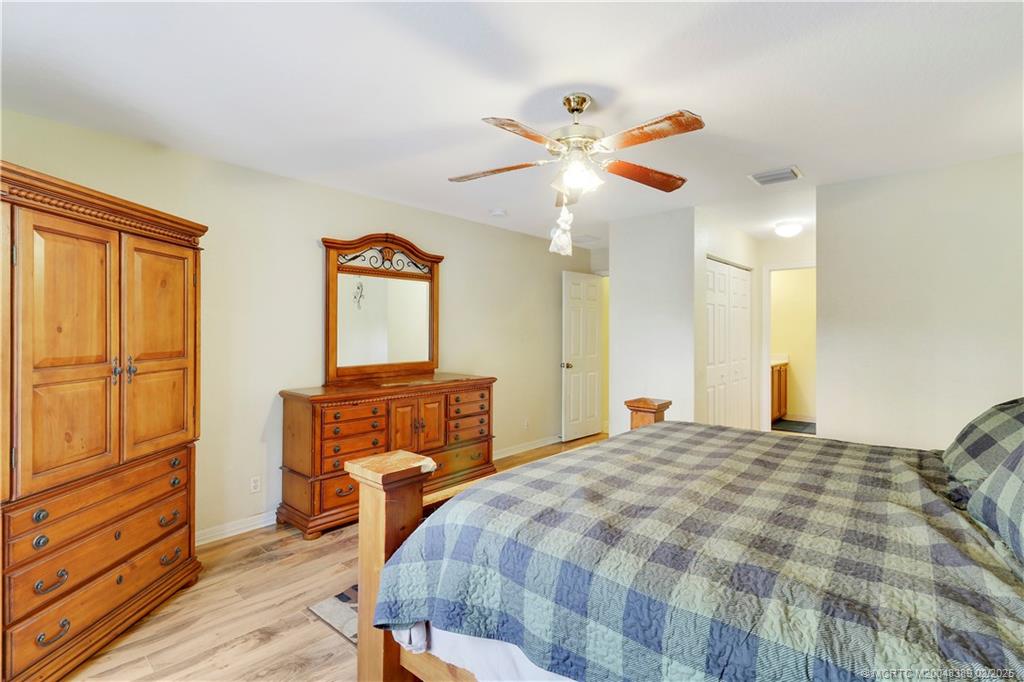 5711 SE Graham Drive