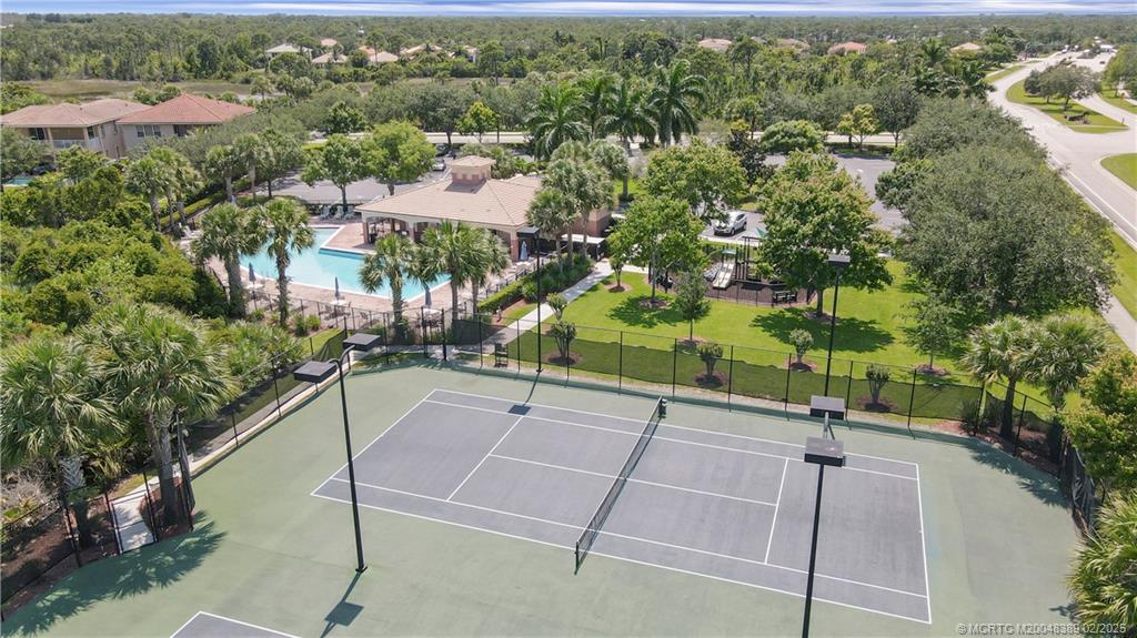 5711 SE Graham Drive