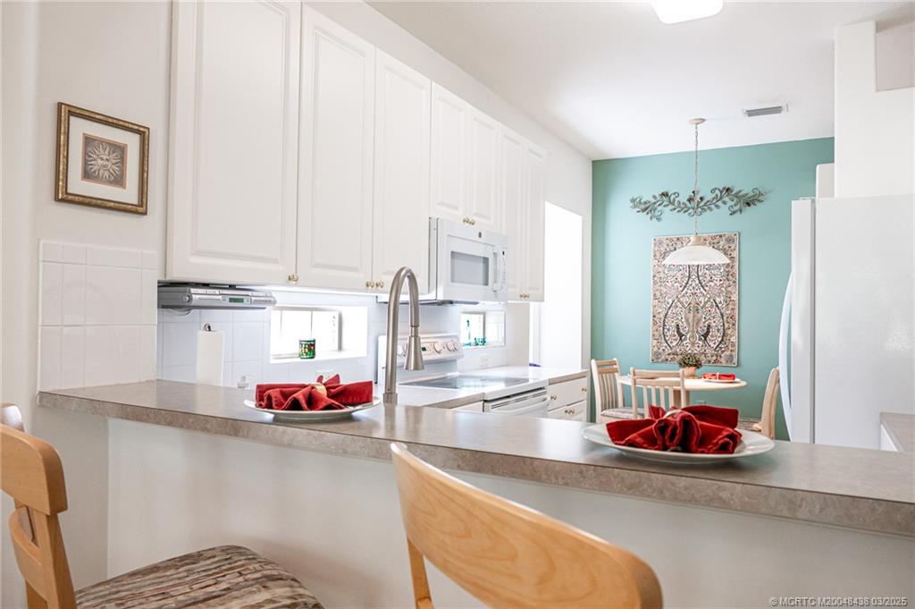 3651 NW Willow Creek Drive