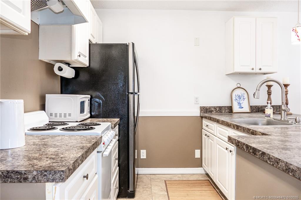 950 S Kanner Highway E25