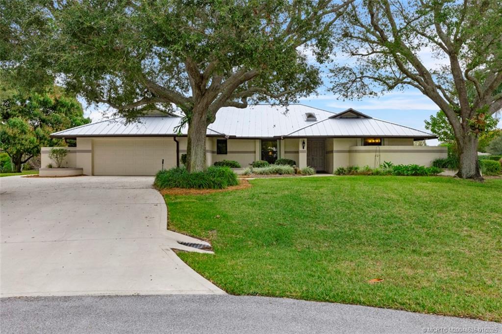 627 NE Silver Oak Terrace