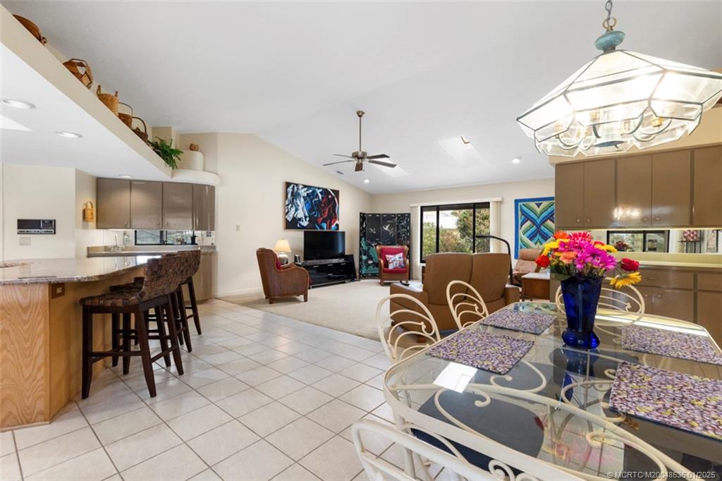 627 NE Silver Oak Terrace