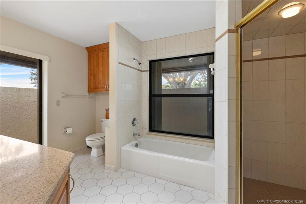 627 NE Silver Oak Terrace