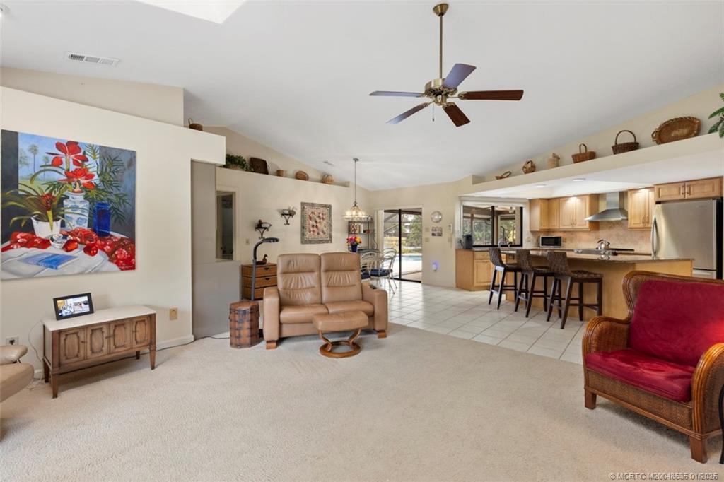 627 NE Silver Oak Terrace