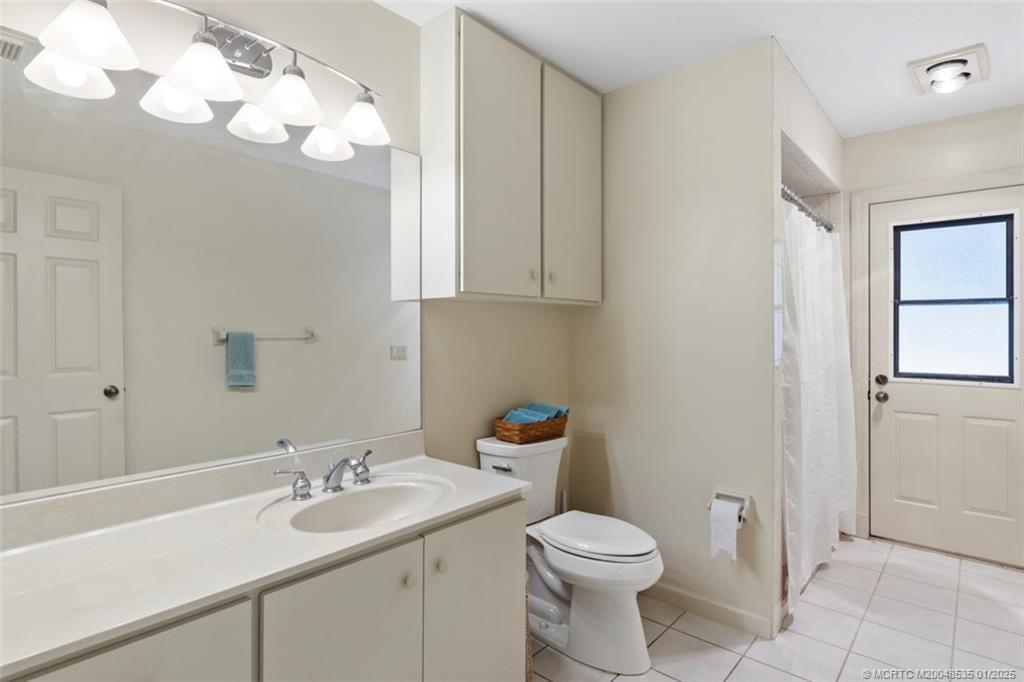 627 NE Silver Oak Terrace