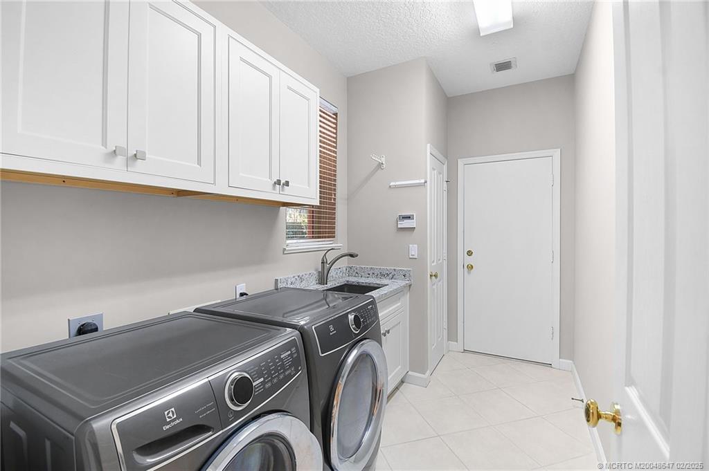 4455 SE Haig Point Ct