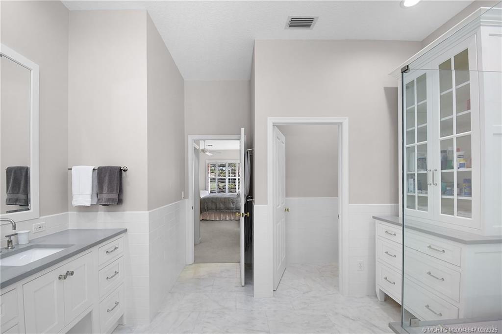 4455 SE Haig Point Ct