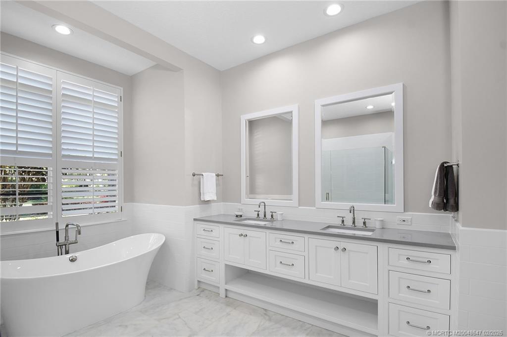 4455 SE Haig Point Ct