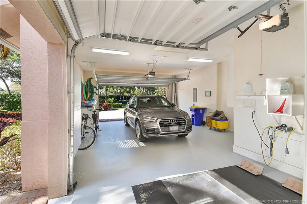 4455 SE Haig Point Ct