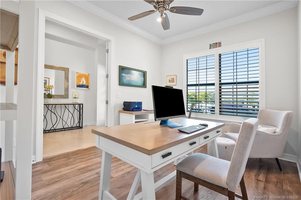 988 SW Sea Green Street