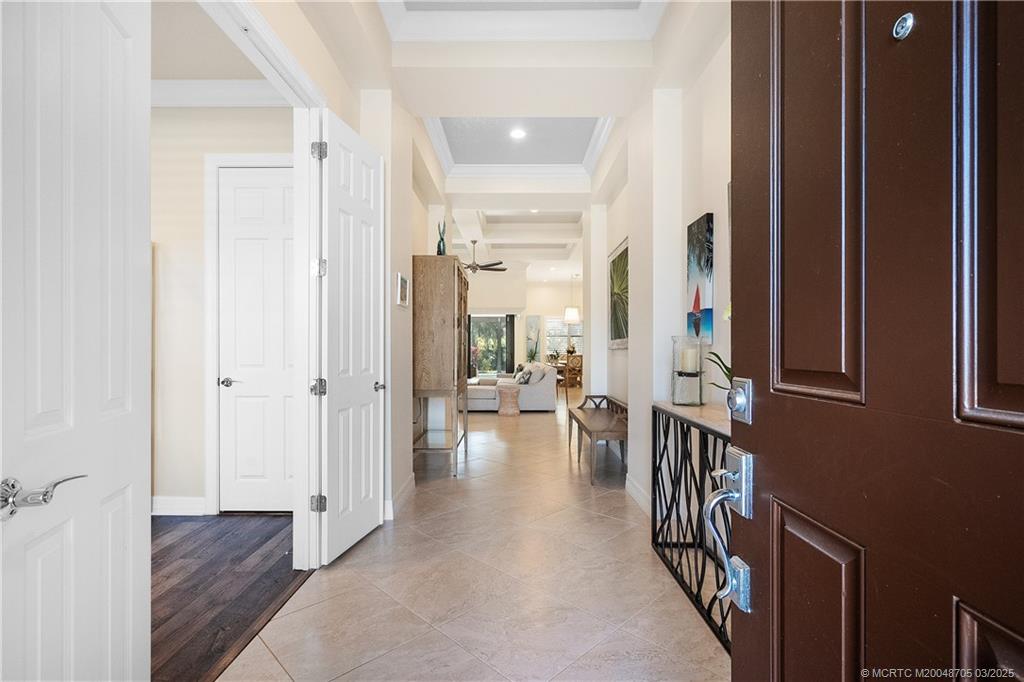 988 SW Sea Green Street