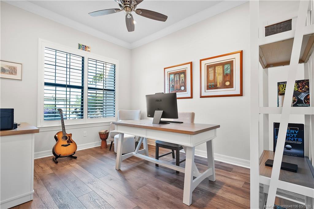 988 SW Sea Green Street