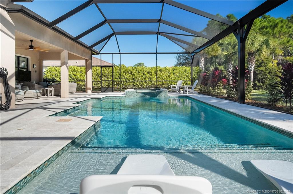 988 SW Sea Green Street