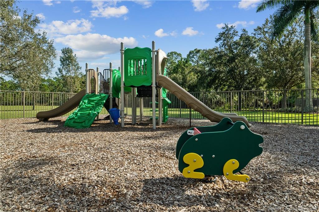 988 SW Sea Green Street