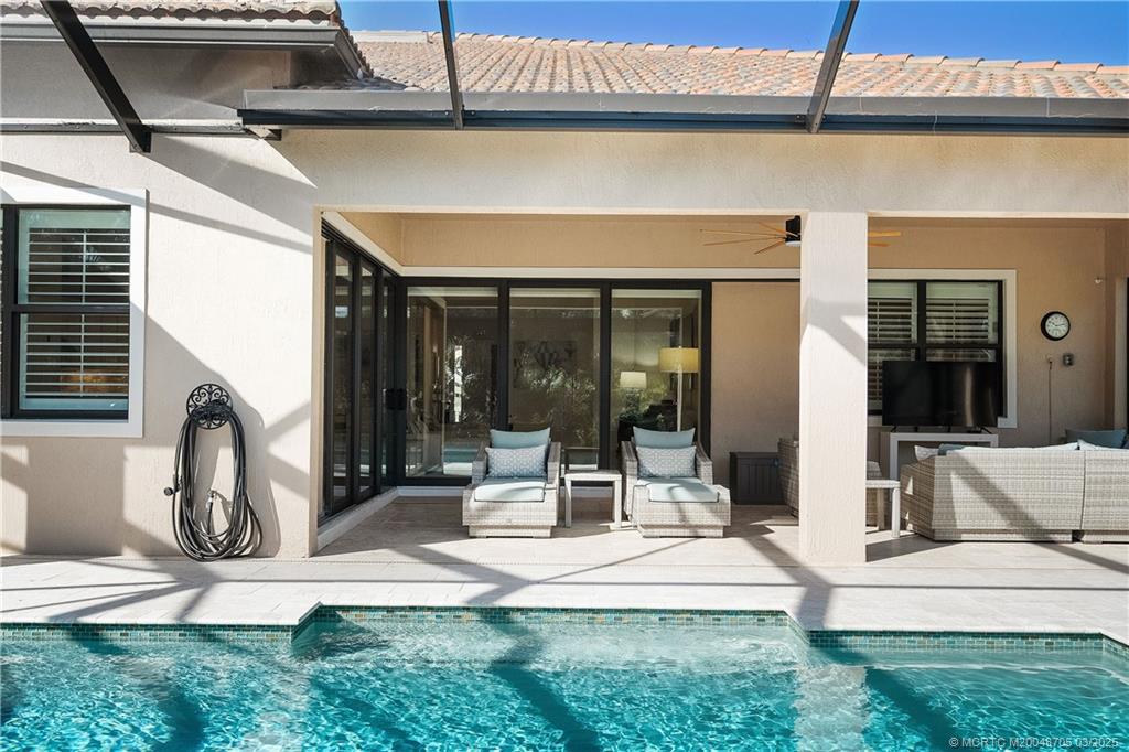 988 SW Sea Green Street