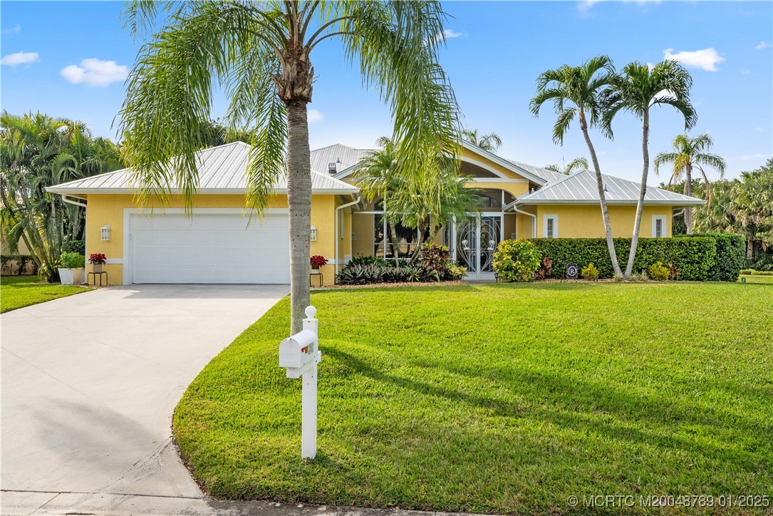 3642 SE Forecastle Ct