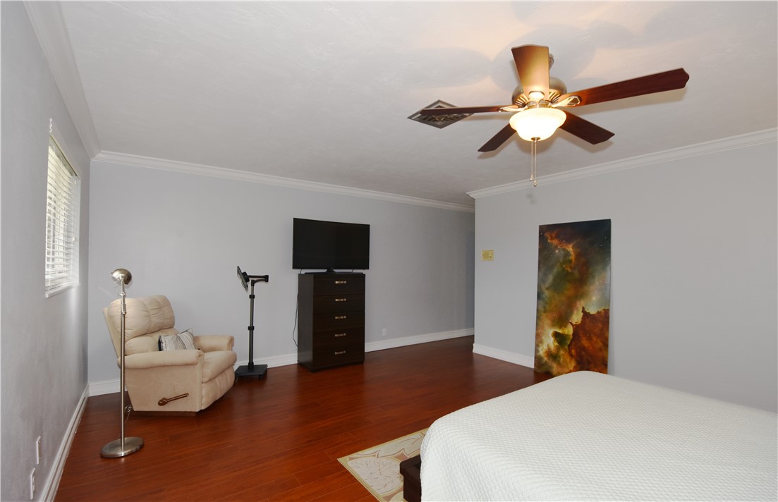 906 Munjack Circle