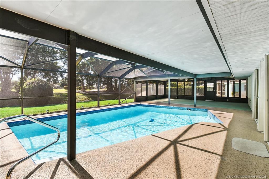 1512 SE Sunshine Avenue