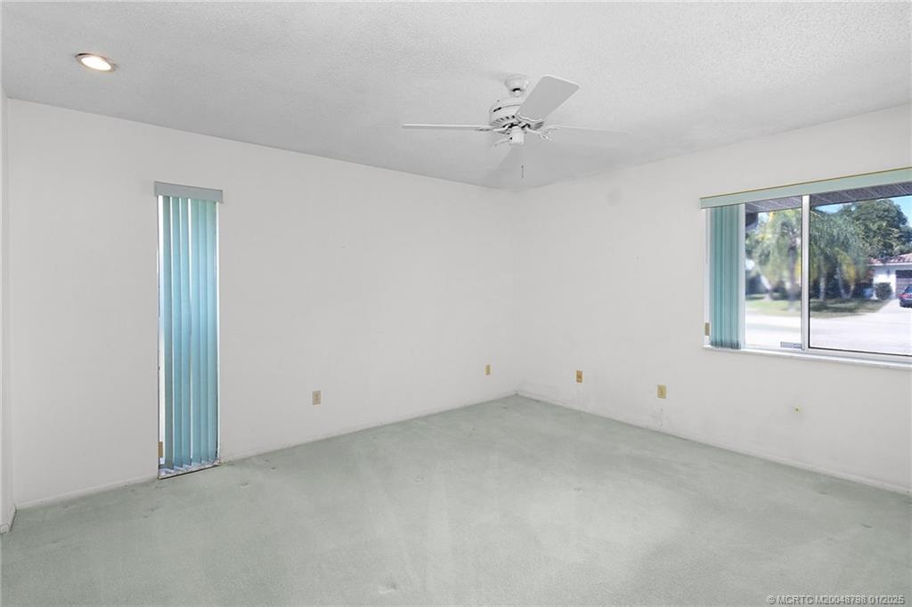 1512 SE Sunshine Avenue