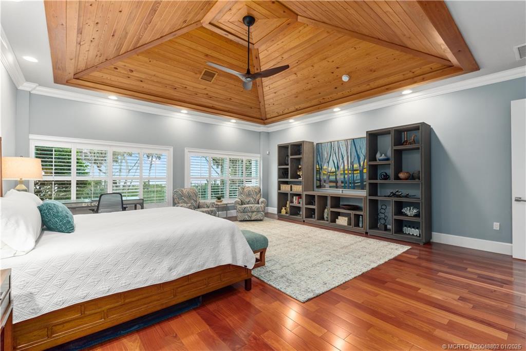 7909 S Indian River Drive