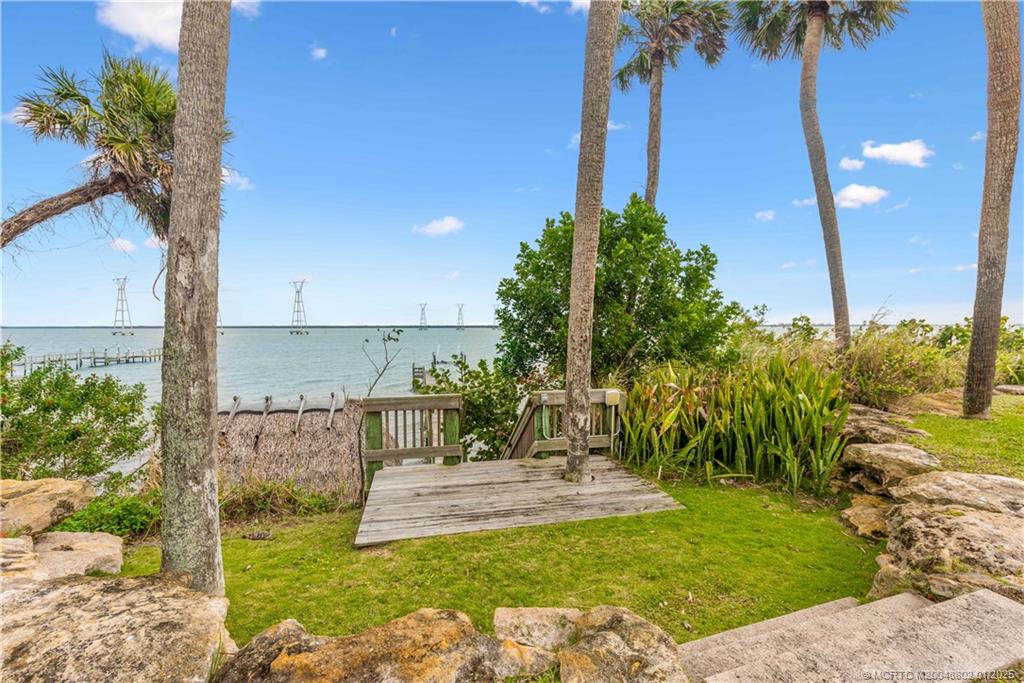 7909 S Indian River Drive