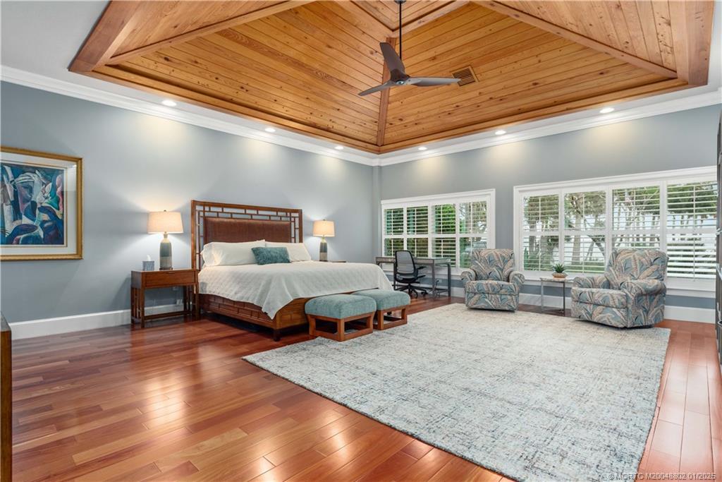 7909 S Indian River Drive