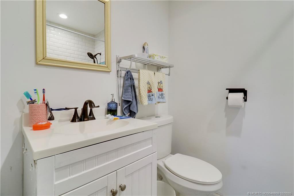 3065 SE Mimosa Street