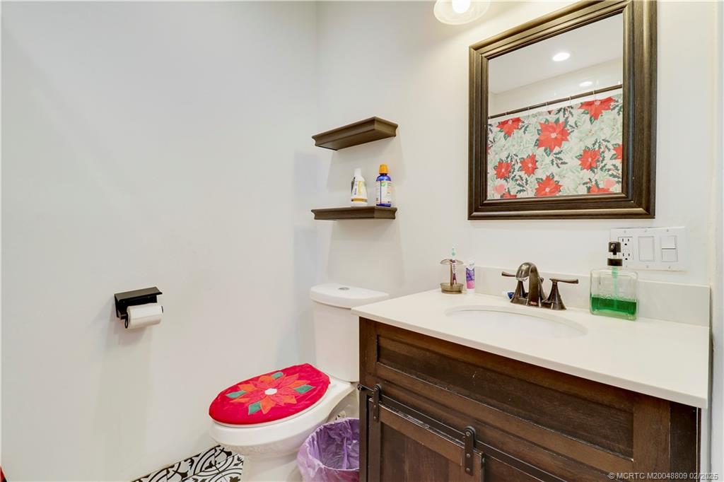 3065 SE Mimosa Street