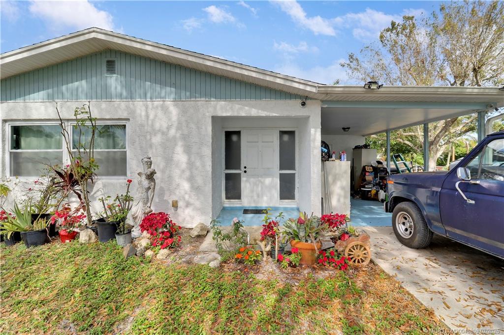 3065 SE Mimosa Street