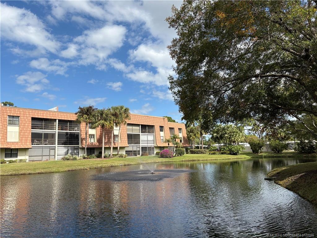 3100 SE Pruitt Road B101