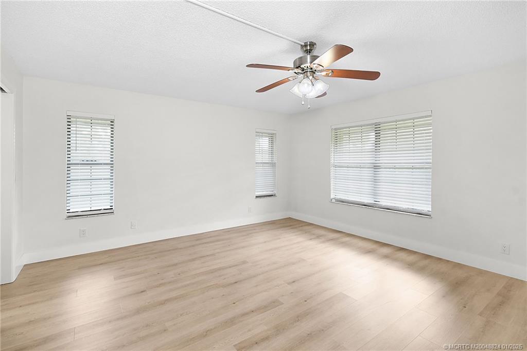 3100 SE Pruitt Road B101